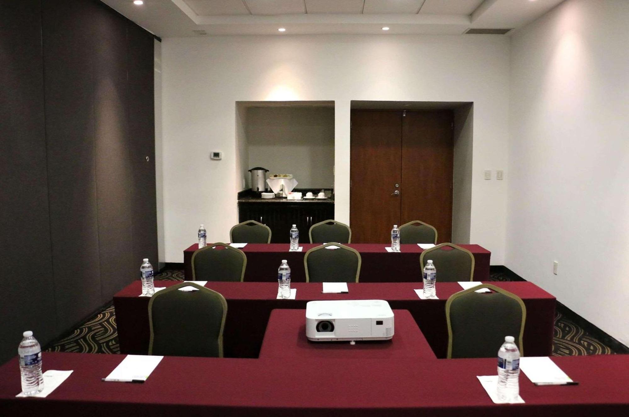 Radisson Poliforum Plaza Hotel Leon Luaran gambar